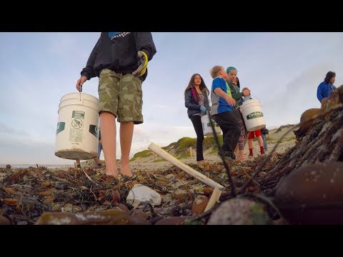 STRAWS Trailer